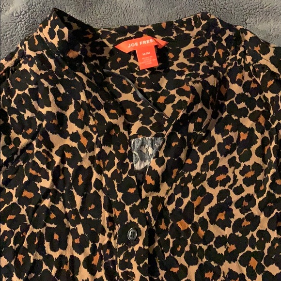 Leopard Print Tunic - Picture 2 of 4